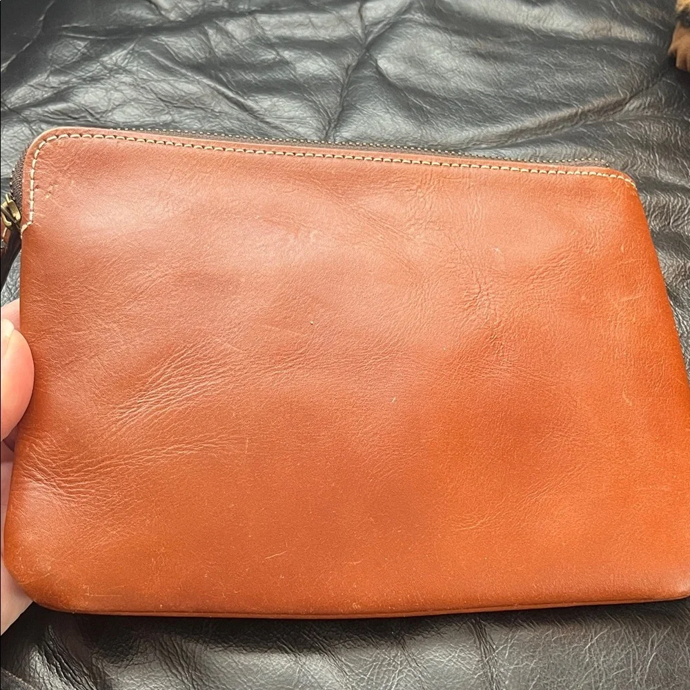 Patricia Nash brown Leather Wristlet - Picture 5 of 14